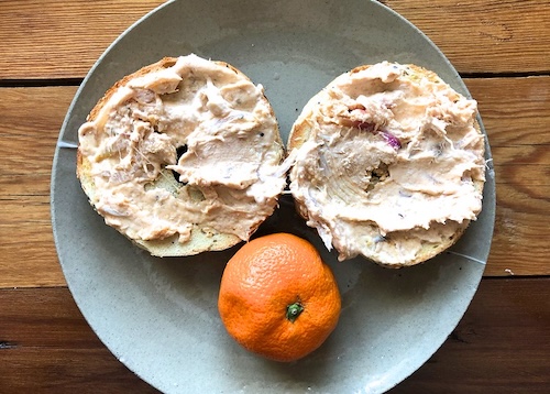 bagel-with-savory-dip